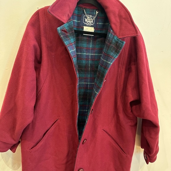 Woolrich Vintage Burgundy Women's Wool Coat Size Medium - Picture 9 of 11